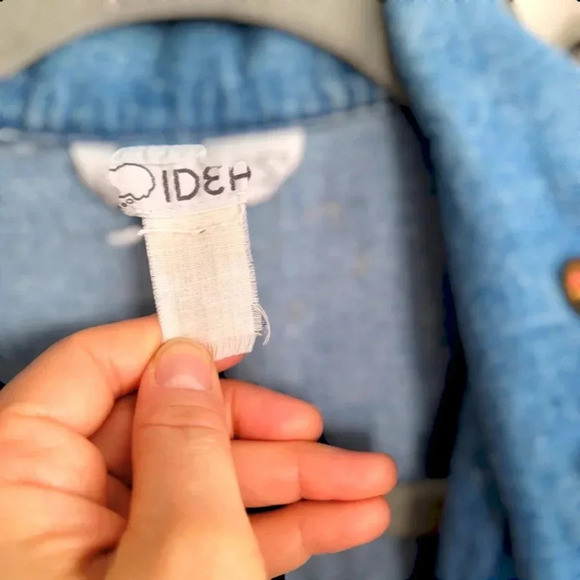 Y2K Vintage Ideas Denim Studded Jeweled Denim Jacket **Read Description*** - Picture 4 of 5